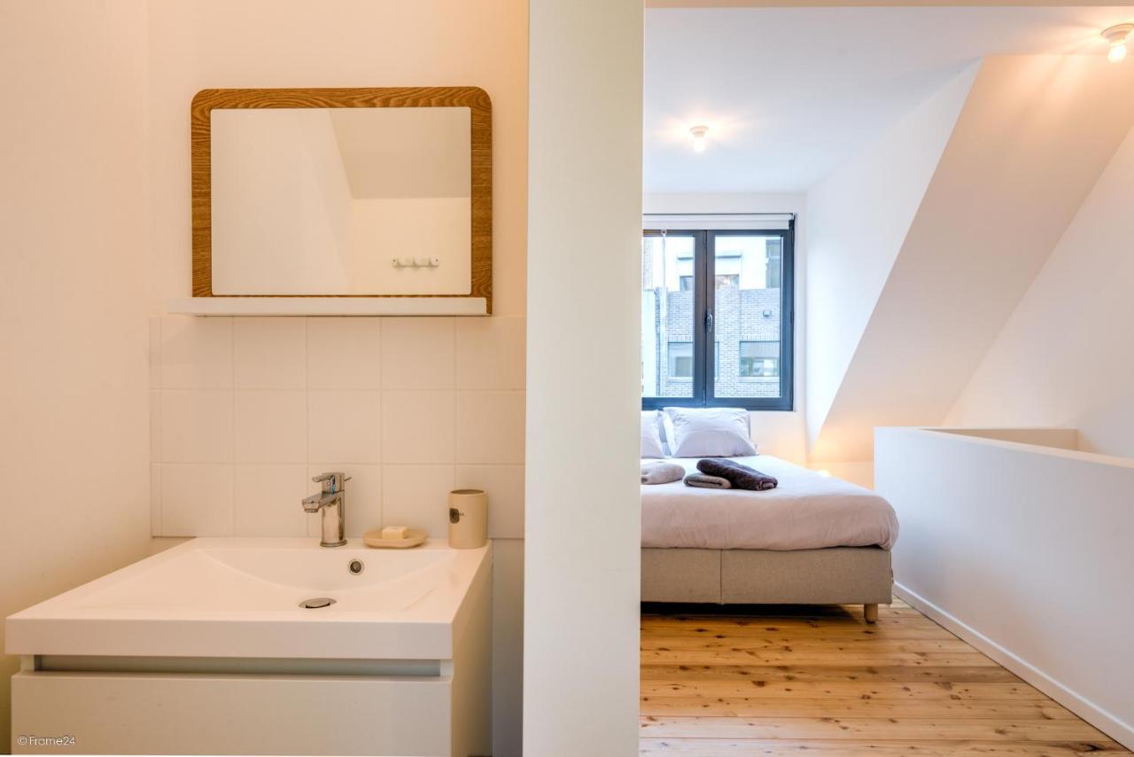 Stylishly Furnished Private Home In A Vibrant Area แอนต์เวิร์ป ภายนอก รูปภาพ